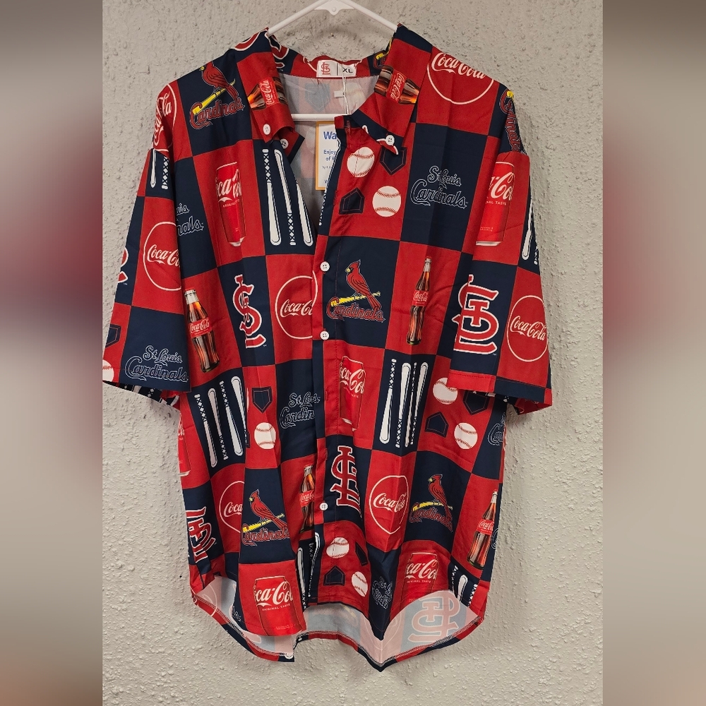 NEW - Mens St. Louis Cardinals Button Down